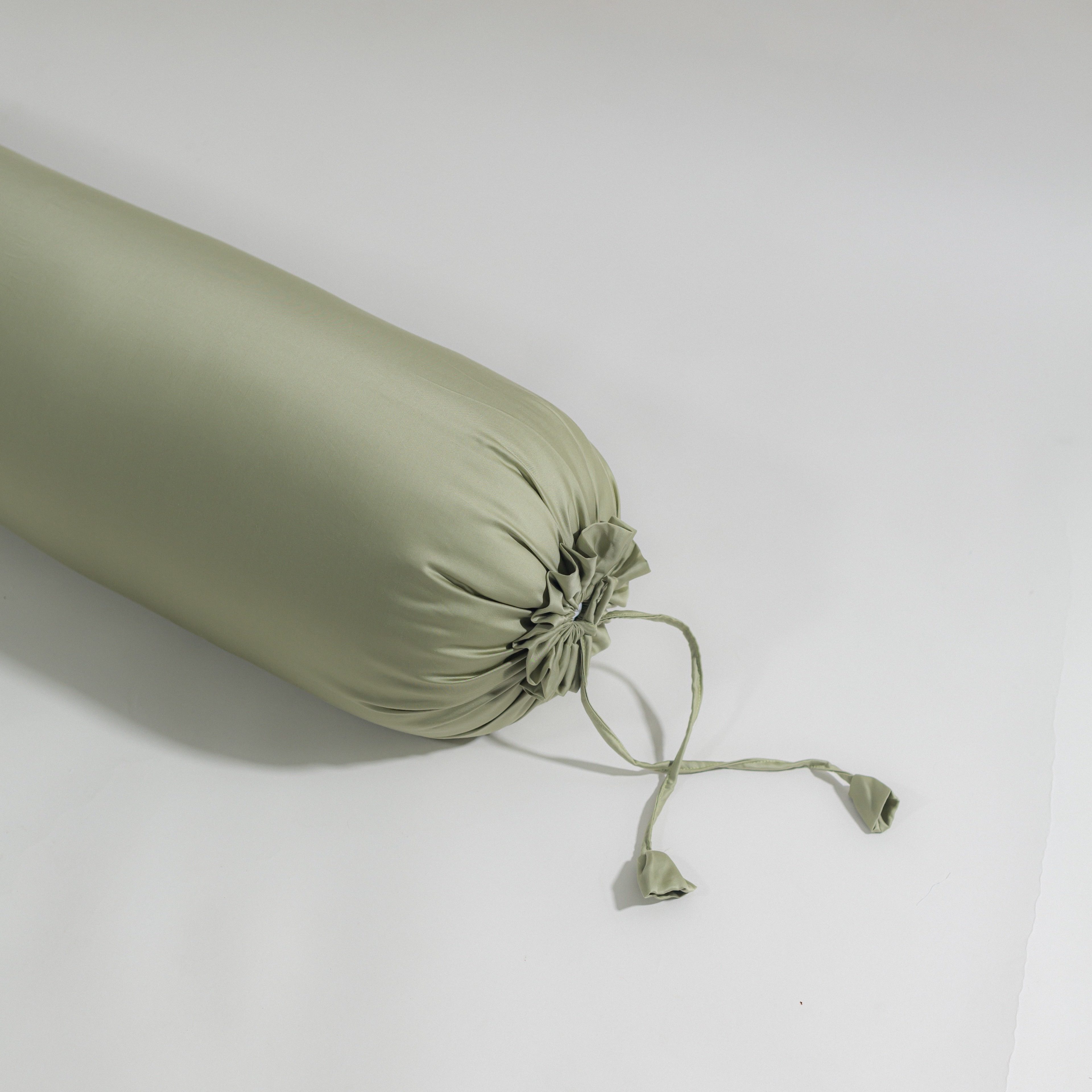 [Vibrant] Vỏ Gối Ôm Lụa Tencel Phong Cách Nổi Bật 37x105 cm